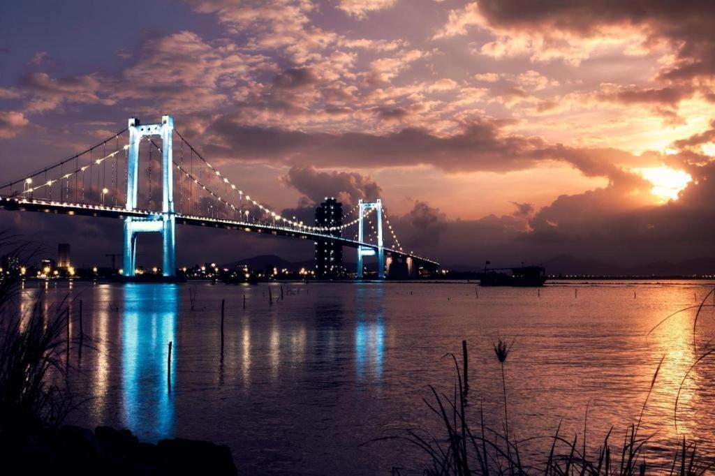 วาฬ โอเชียน วิว โฮเทล Hotel ดานัง ภายนอก รูปภาพ